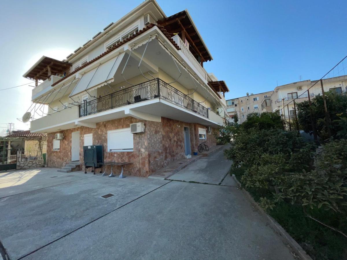Apartment Garden Sarande
